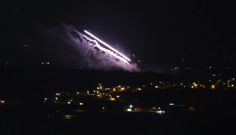 Dronom napadnuta zgrada u kojoj živi Netanyahu