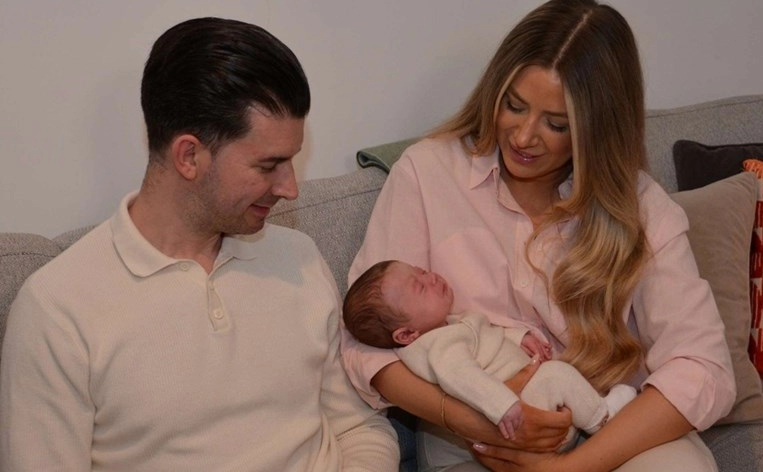 Hugo je prvo dijete rođeno iz transplantirane maternice u Velikoj Britaniji