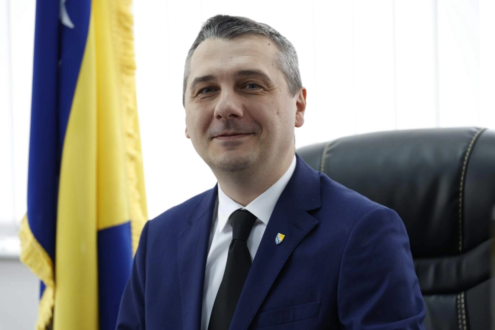 Mostar: Ministar Dizdar potpisao ugovor o podršci za poboljšanje uvjeta rada u OŠ Gnojnice