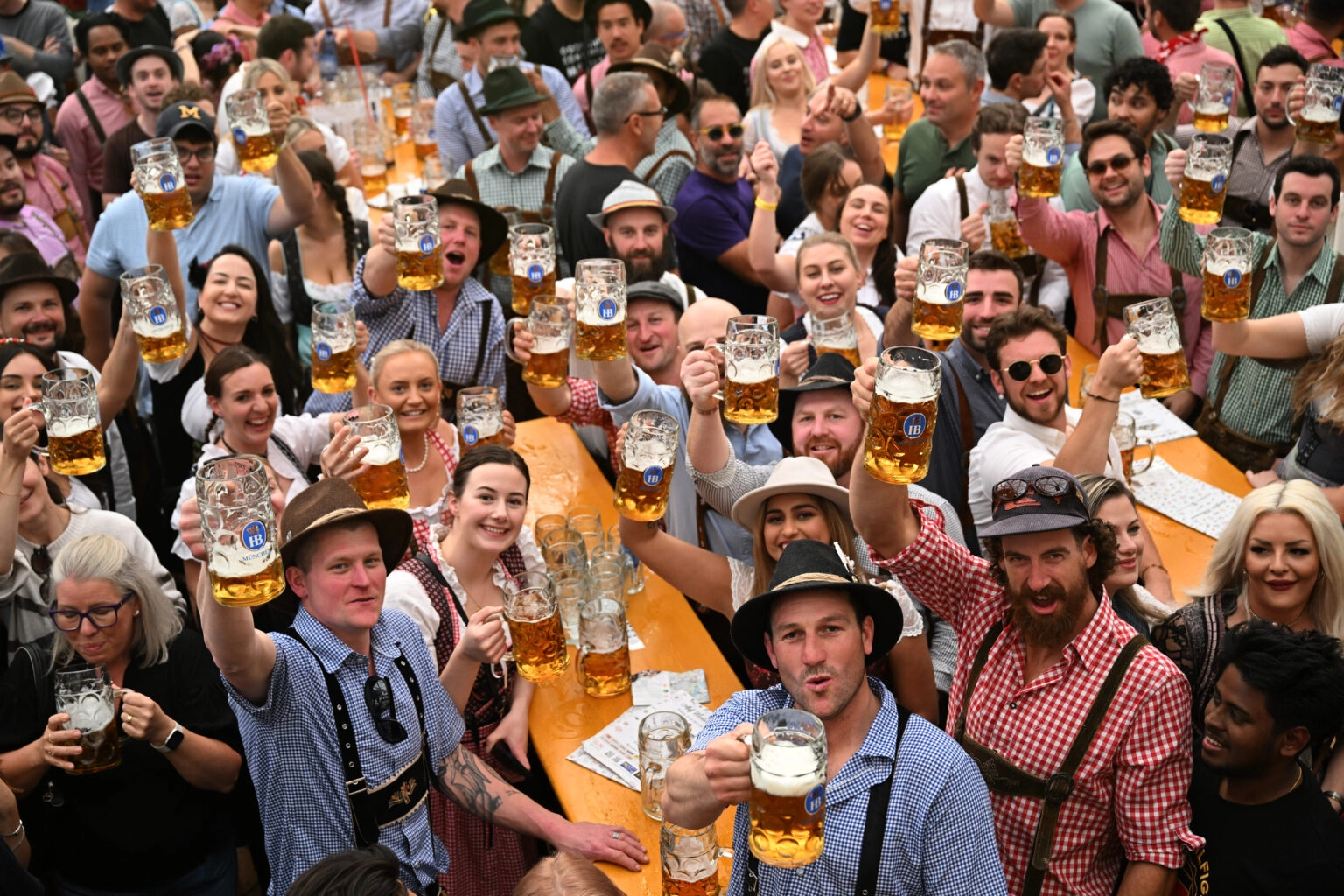 Počeo Oktoberfest, na snazi pojačane mjere sigurnosti