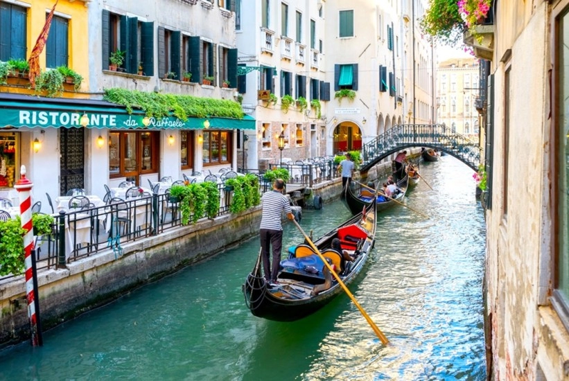 U Veneciji prvog dana naplaćeno 15.700 ulaznica