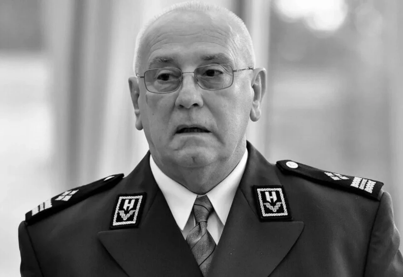Preminuo hrvatski junak i general Ante Roso: Neopravdano marginaliziran, general hrvatske vojske, a ne od perja
