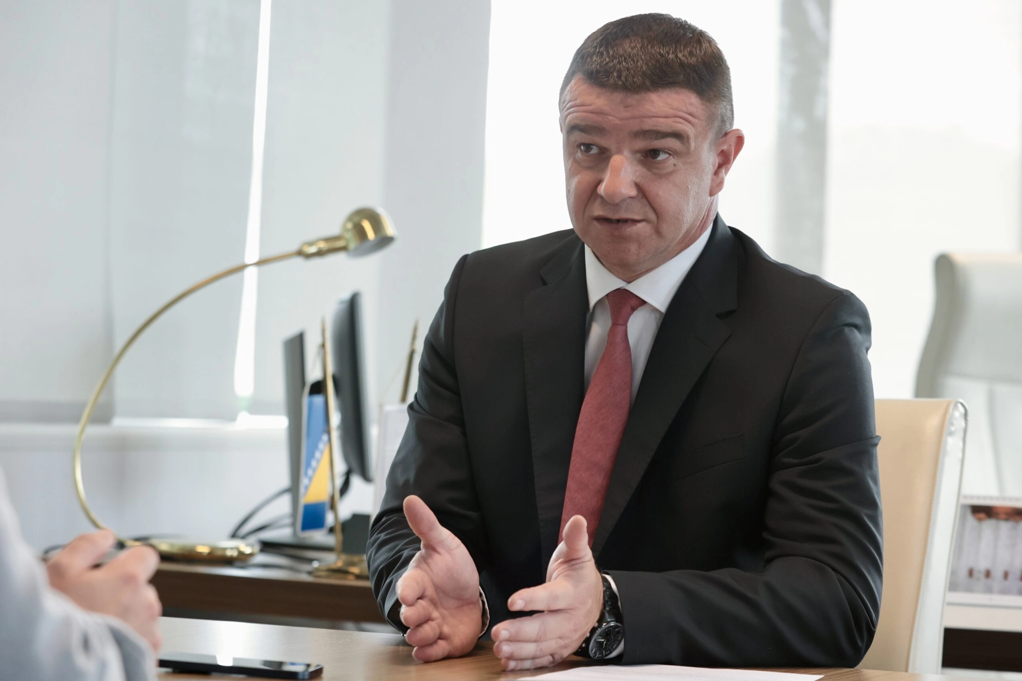 Buljubašić:  Za 70% korisnika poskupljenje struje znači 2,5 do 3 KM više mjesečno
