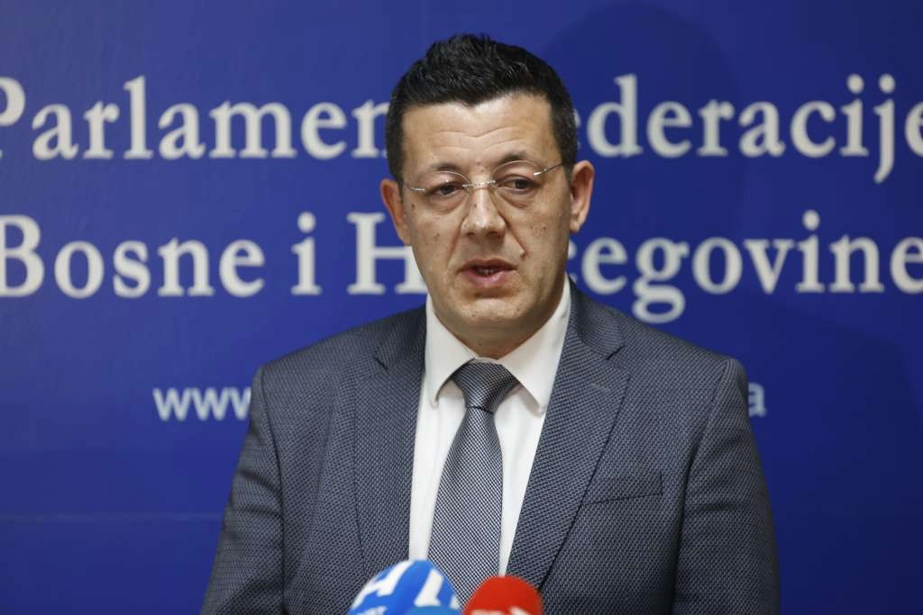 Čampara: Možda je moj brat Dubravko sklonjen s predmeta da bi se Dodiku izašlo u susret