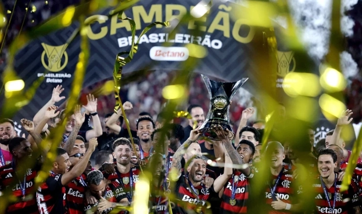 Flamengu osmi naslov, Neymar spasio Santos od ispadanja