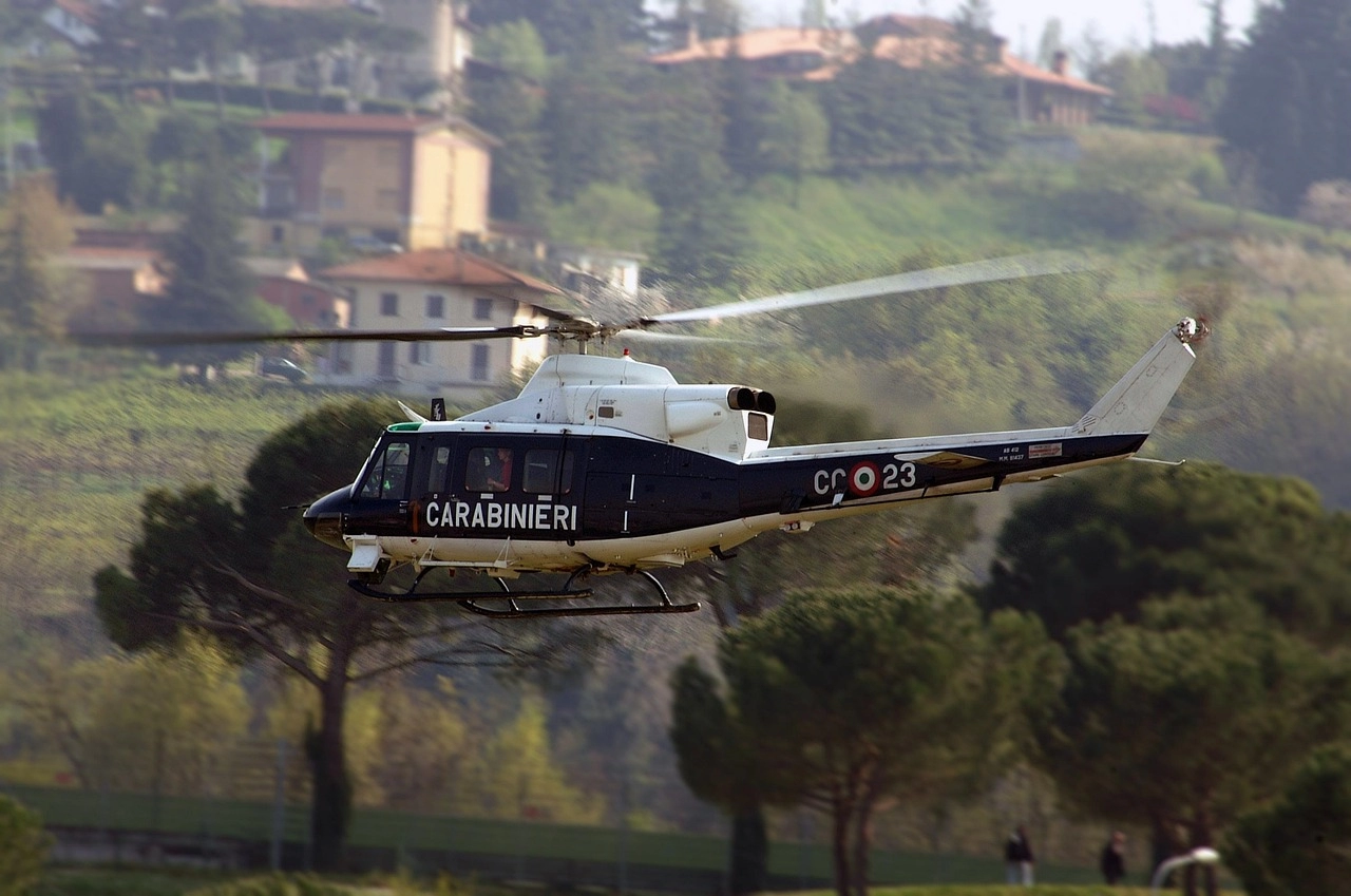 Irska: Srušio se helikopter na zgradu, veliki broj žrtava