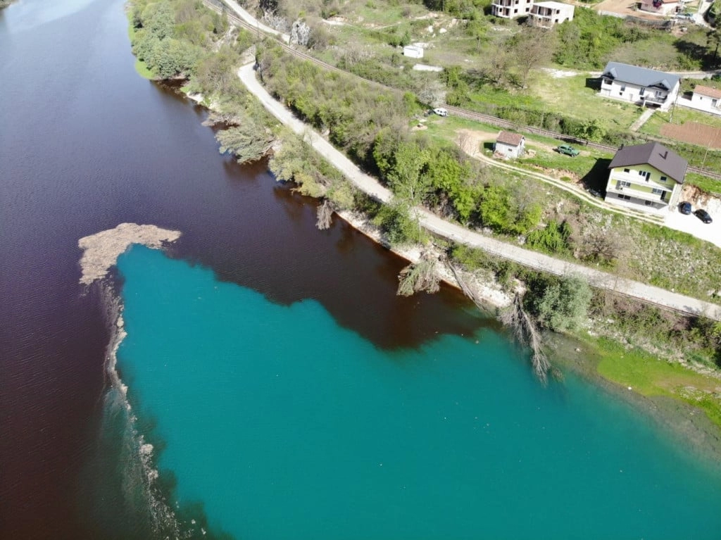 Jablanicko jezero alge 74219828