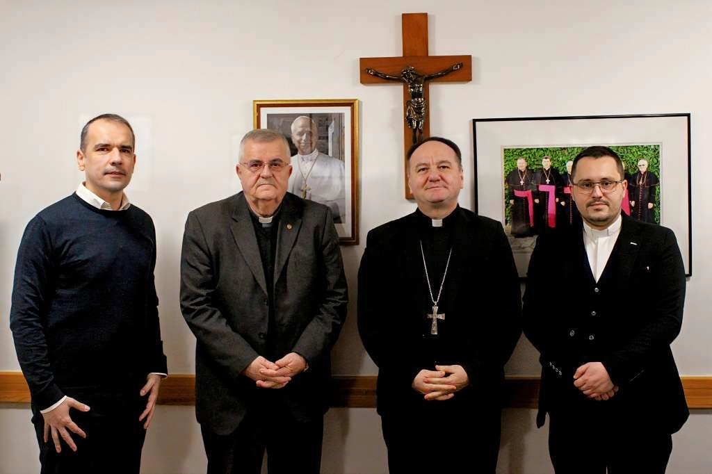 Promjena na čelu Caritasa BiH: Dužnost preuzeo vlč. Ivešić