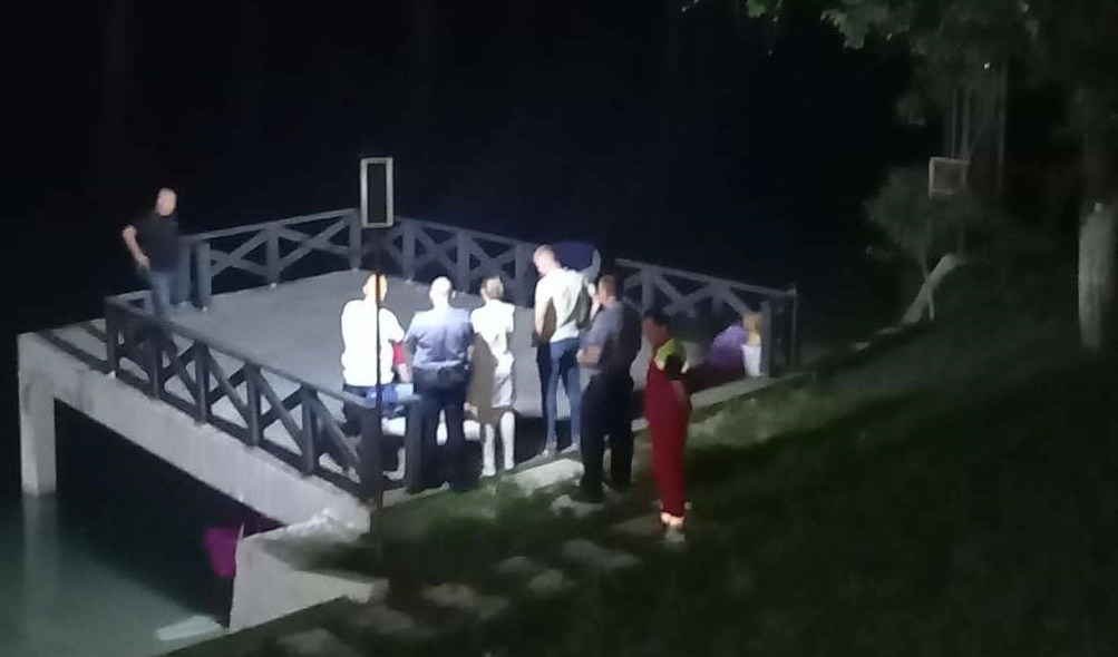 Tragedija na Jablaničkom jezeru: Utopio se maloljetnik