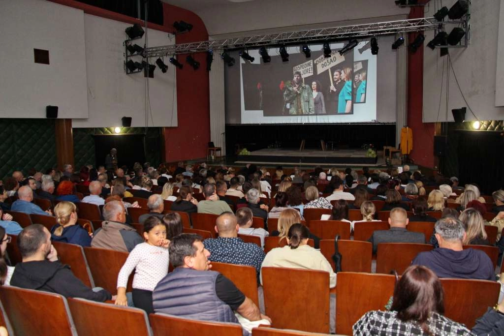 Predstava 'Kiselina' prikazana na Festivalu glumca BiH u Konjicu