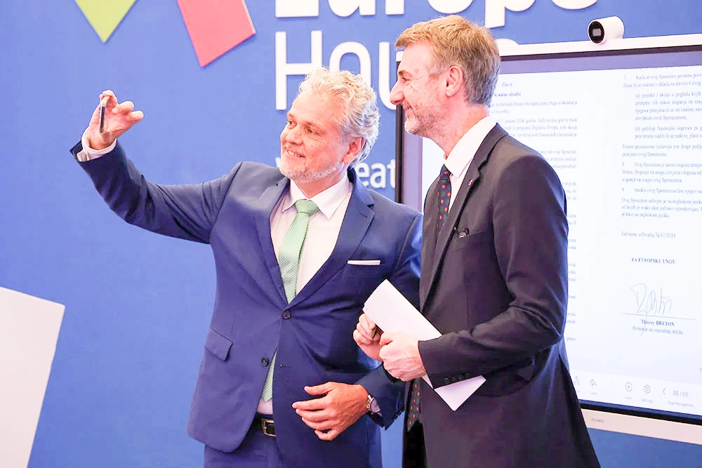 Projekt 'Digitalna Europa': Digitalni most ka europskim standardima