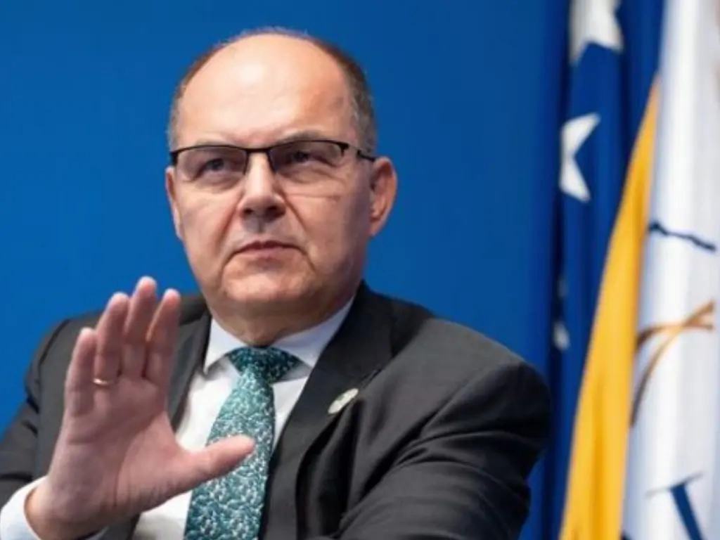 Ublažiti zabranu raspolaganja državnom imovinom