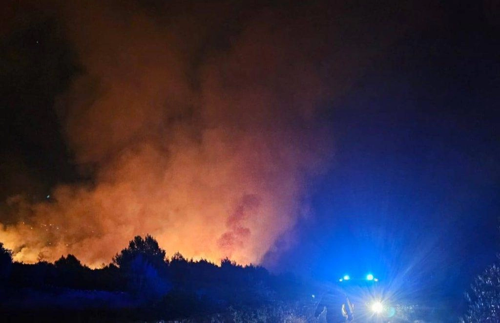 BRZA REAKCIJA POLICIJE: Uhićen muškarac kojeg se sumnjiči za izazivanje požara na otoku Kornatu