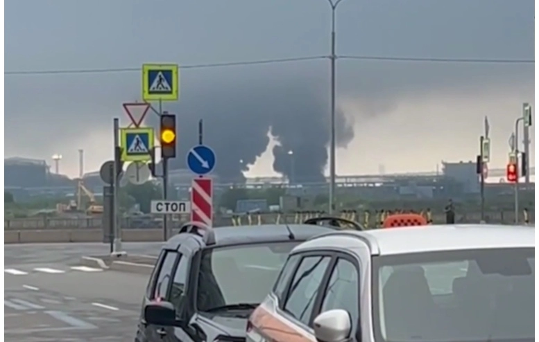 Ukrajinski dronovi pogodili naftni terminal u Sankt Peterburgu